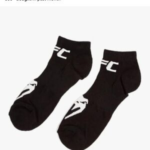 Venum Men's Standard UFC Authentic Fight Week Socks. Mens size 11/12. 2 pack